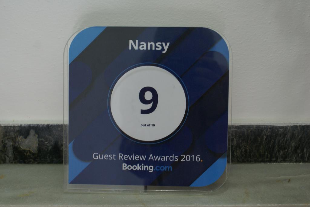 Nancy Rooms スカラ・カロニス エクステリア 写真